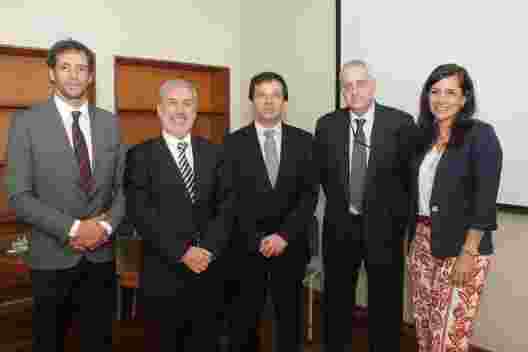 UAF PARTICIPA EN REUNIÓN DE SUBSECRETARIO MICCO CON EXPERTO DEL TESORO DE ESTADOS UNIDOS (FINCEN)